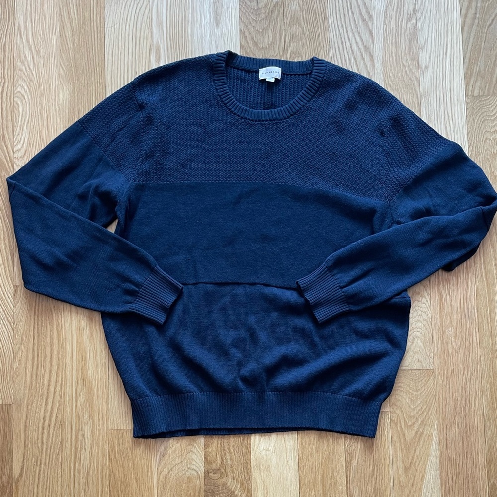 Club Monaco Cotton crew sweater XL